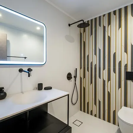 Exarcheia Vibe Penthouse 1 Apartment
